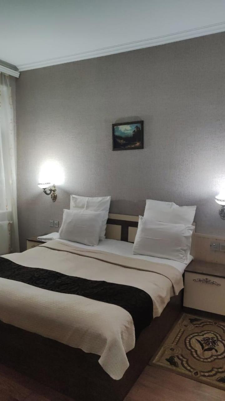 Es Hotel Kolifey Oguz Exterior foto